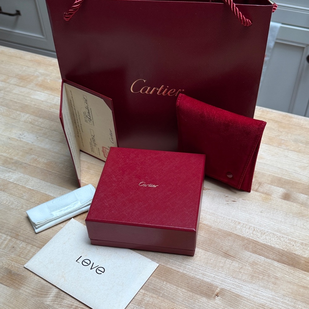 Cartier Love Pendant